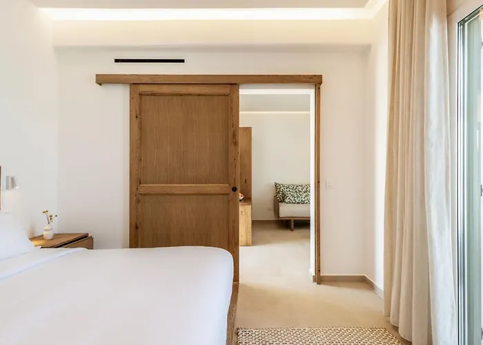 Aya Sofia Apartahotel 4*