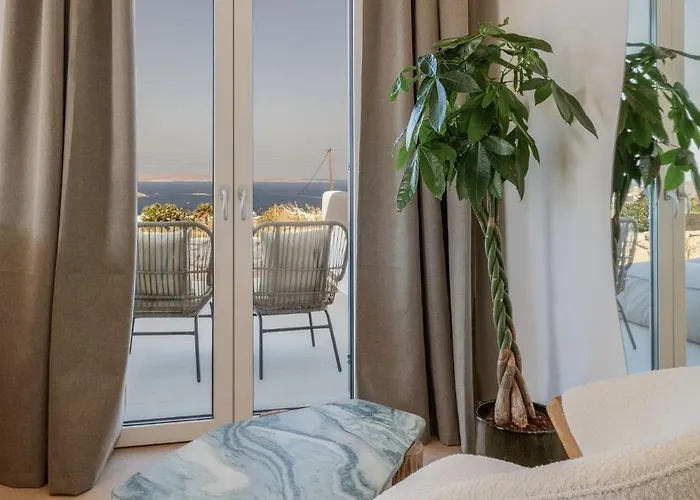 Aya Sofia Apartahotel