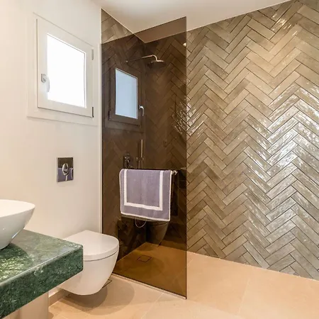 Ξενοδοχείο με διαμερίσματα Aya Sofia